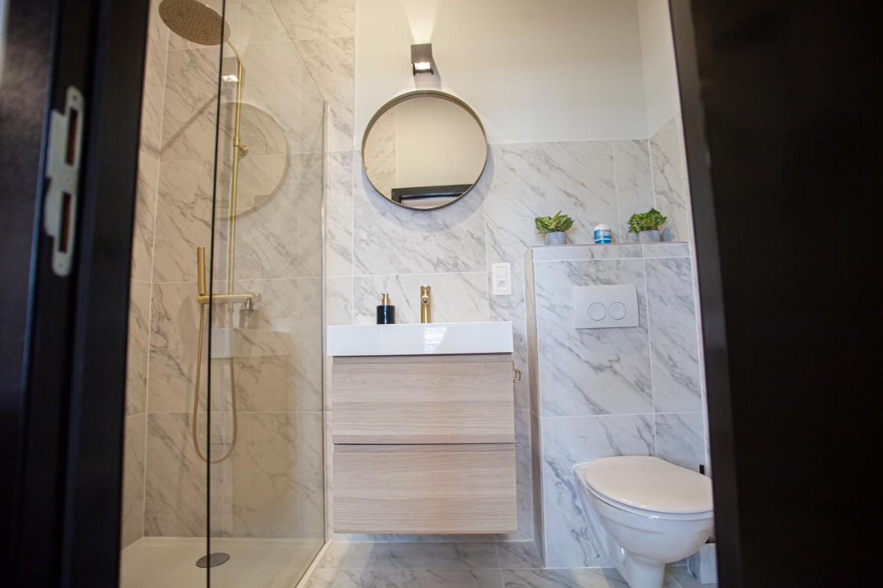 Luxury Suites Meir By Rikas Hotels Antwerp Exterior photo